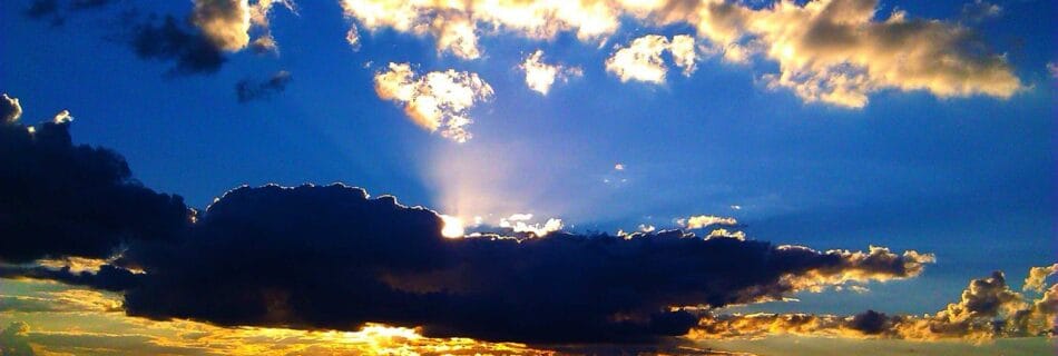 Sun rays coming from clouds